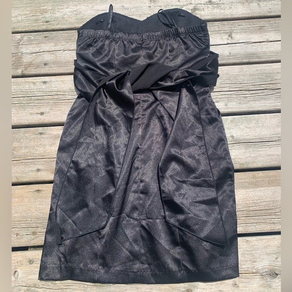 Le Château Black Strapless Sequin Cocktail Dress – Size Small - Picture 3 of 7